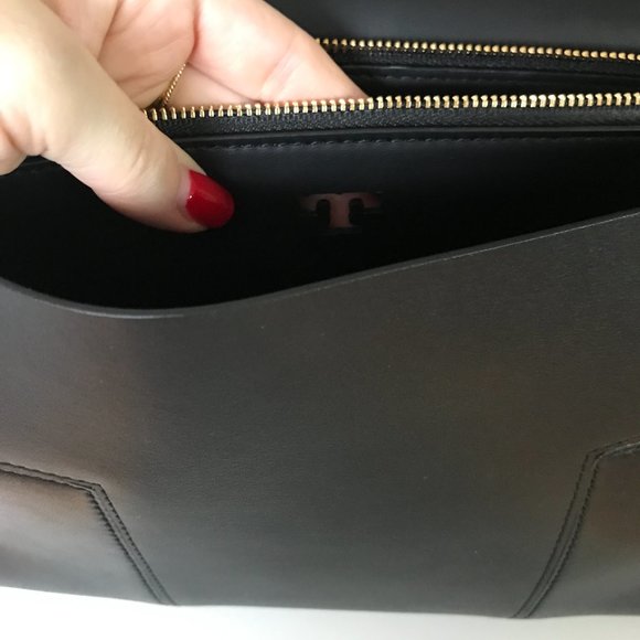 Tory Burch BlockT Satchel/Crossbody - Picture 8 of 10